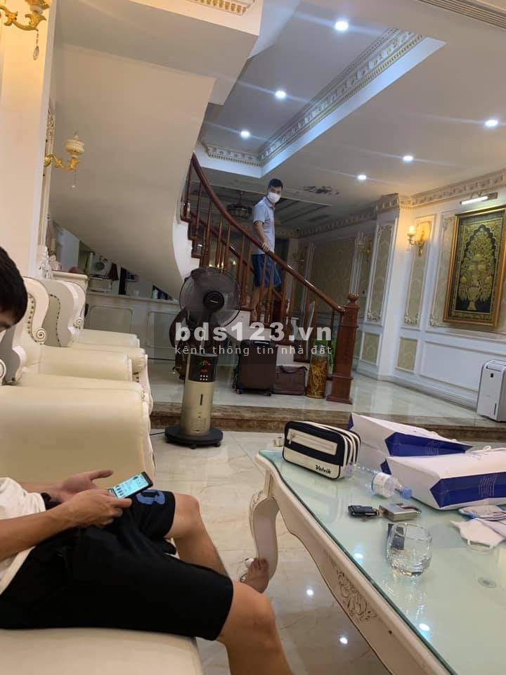 Bán nhà khu đô thị Dương Nội, diện tích 83m2, mt 5m, giá 11.5 tỷ, lh 0986923663