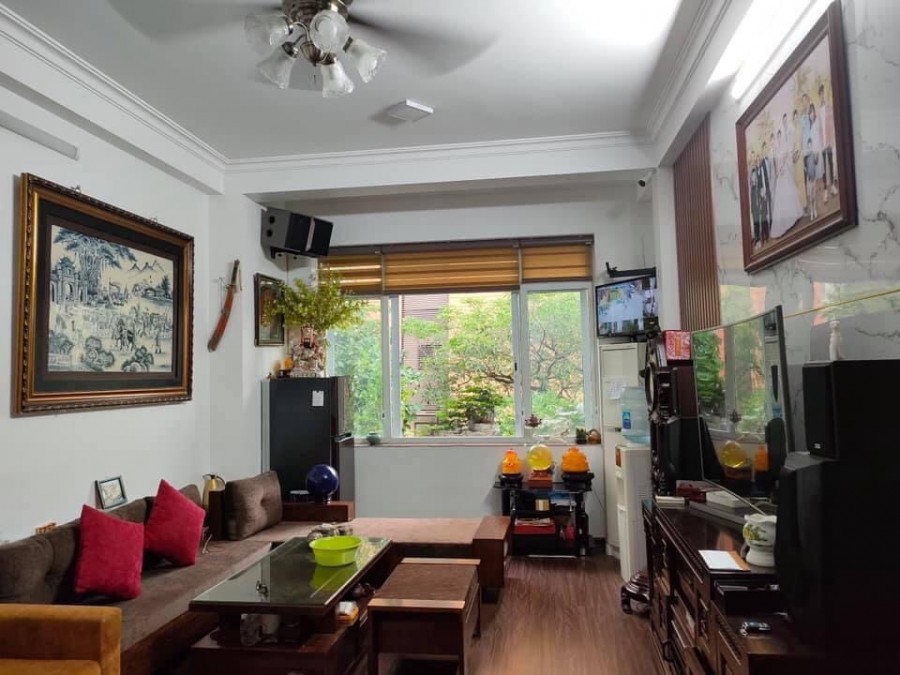 Giá Covid dt 50m2, 9 tầng, thang máy Phạm Tuấn Tài, phân lô, KD sầm uất ô tô 7 tránh nhau chạy vòng quanh