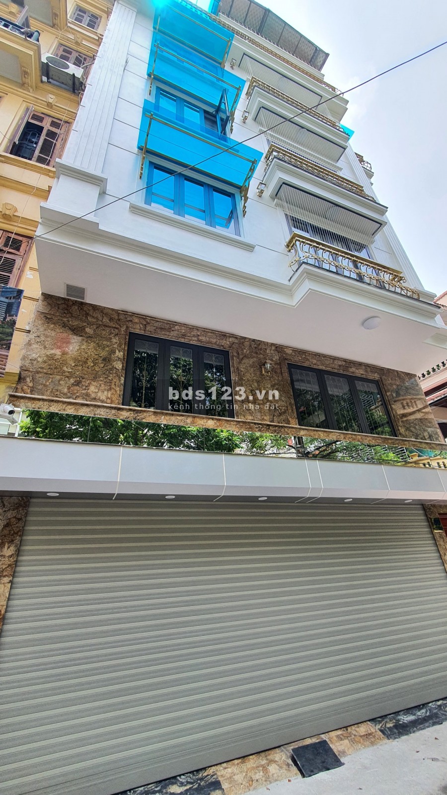 Nhà đẹp phố Trần Quốc Hoàn, Cầu Giấy, dt 63m*7t, mt 4.5m, 17 tỷ thang máy kdoanh, phân lô đẳng cấp
