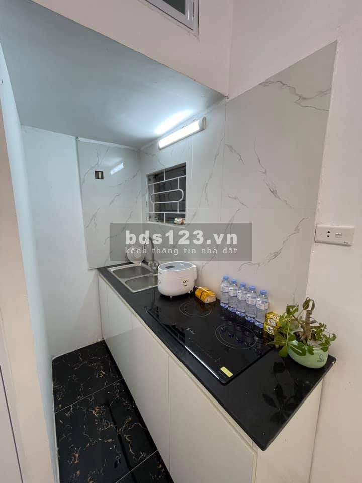Bán gấp nhà phố Bạch Mai 5 tầng dt 45m2, mt 4,8m ví trí trung tâm Hai Bà Trưng