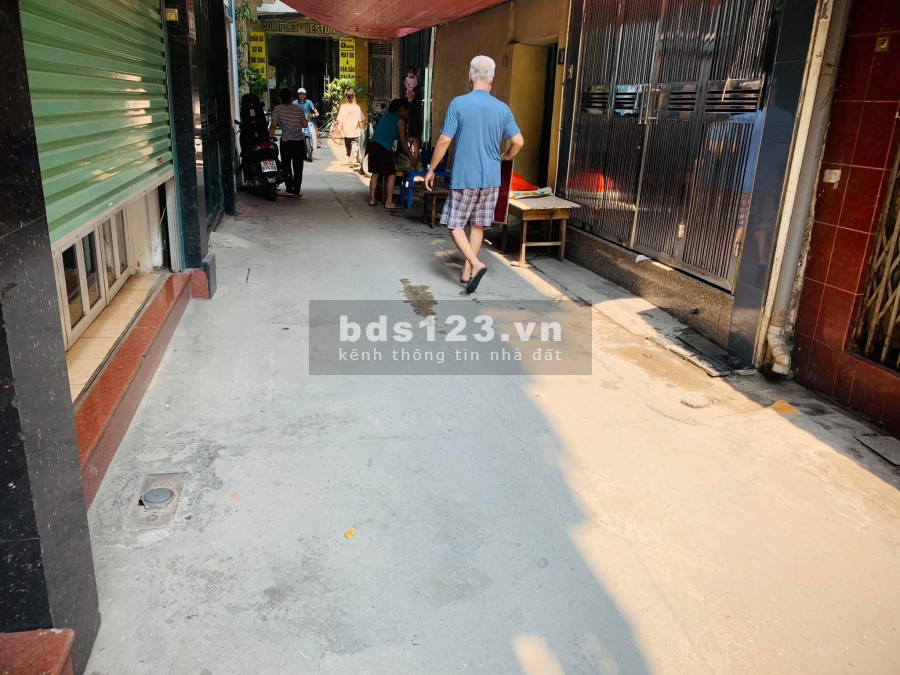 Dịch dã bán gấp nhà Bạch Mai diện tích 35m2, 4 tầng, giá chỉ 1.8 tỷ