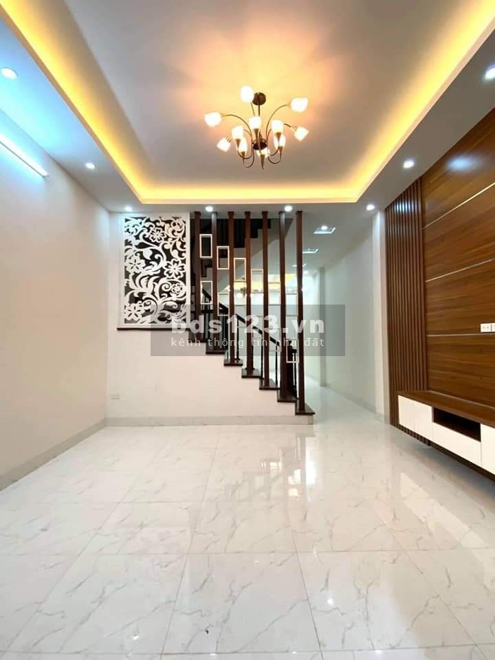 Siêu hiếm nhà Khương Đình 56m2 x 5 tầng , giá nhỉnh 4 tỷ. Liên hệ: 0368781929
