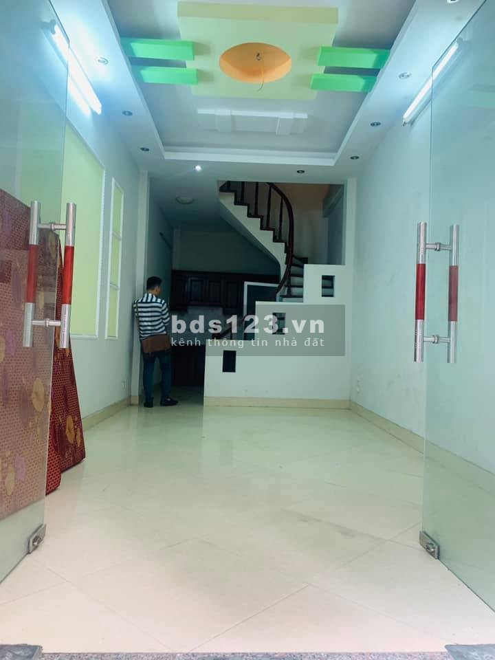 Mặt Phố Kinh Doanh bán giá trong ngõ 5 tầng đẹp liên hệ chính chủ 0981901069