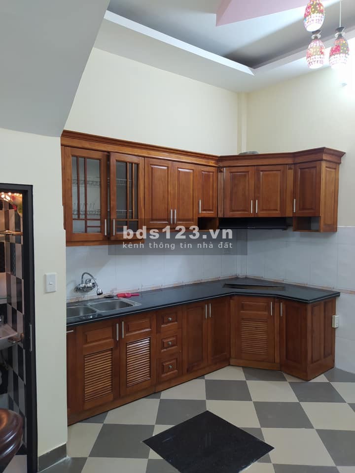 Nhà đẹp Gốc Đề, ngõ ba gác, thông tứ tung, gần ô tô diện tích 40m2 nhỉnh 3 tỷ