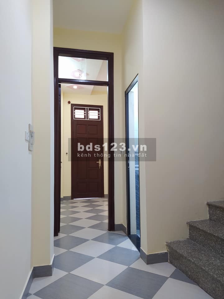 Nhà đẹp Gốc Đề, ngõ ba gác, thông tứ tung, gần ô tô diện tích 40m2 nhỉnh 3 tỷ