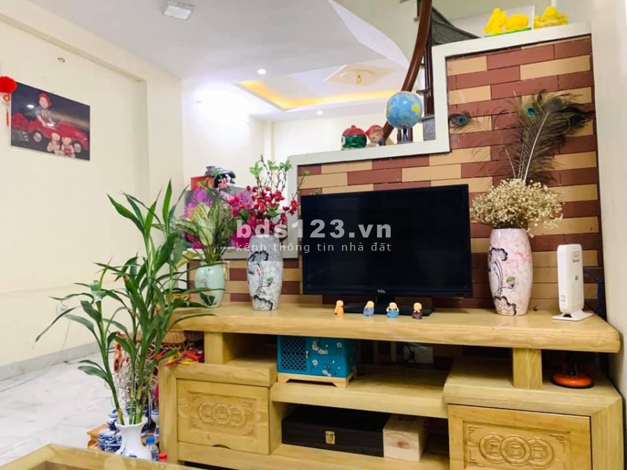 Bán nhà tổ 12 Yên Nghĩa, Hà Đông, nhà nguyên căn dt 36m2, mt 4.1m, giá bán 2.2 tỷ