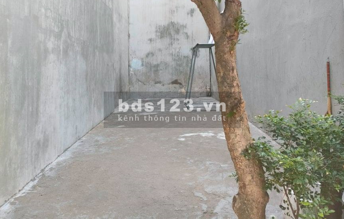 Bán đất Nam Từ Liêm, diện tích đất 50m2, sổ đỏ đầy đủ, vuông vắn, bàn giao ngay