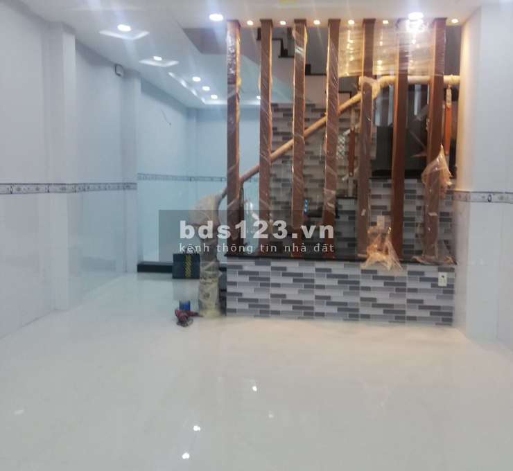 Bán Nhà Mới, Ở Ngay hẻm xe hơi Trần Bá Giao, phường 6, Gò Vấp dt 52m2 giá 4,1 tỷ TL