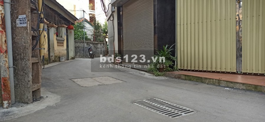 Bán Nhà Vân Canh dt 32m2, 4 tầng ngõ taxi, thông thoang, tặng nội thất, nhỉnh 2tỷ