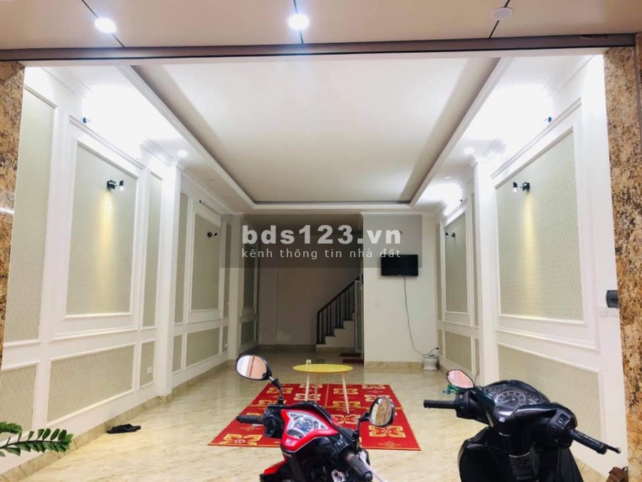 Siêu Vip Quận Cầu Giấy nhà 7 tầng thang máy, khu nhiều cán bộ cấp cao sinh sống, giá 15.3 tỷ