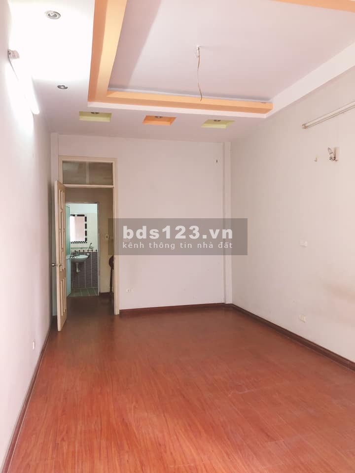 Mặt Phố Kinh Doanh bán giá trong ngõ 5 tầng đẹp liên hệ chính chủ 0981901069