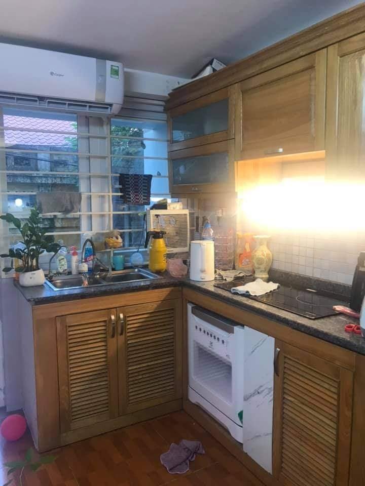 Bán nhà nguyên căn phố Tây Sơn, Đống Đa, nhỏ tiền, ô tô vào nhà siêu hiếm, giá bán 3.2 tỷ