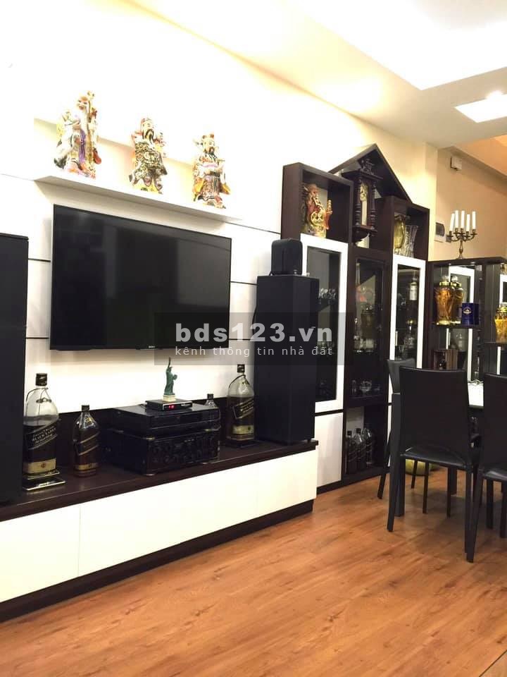 Bán nhà nhỉnh 12 tỷ có nhà 6 tầng mặt phố ngay đại học Y Hà Nội, lhcc