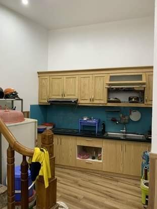 Bán nhà 622 Minh Khai dt 51m2 đúc 3 tầng, mt 4m, giá bán 4.4 tỷ Quận Hai Bà Trưng