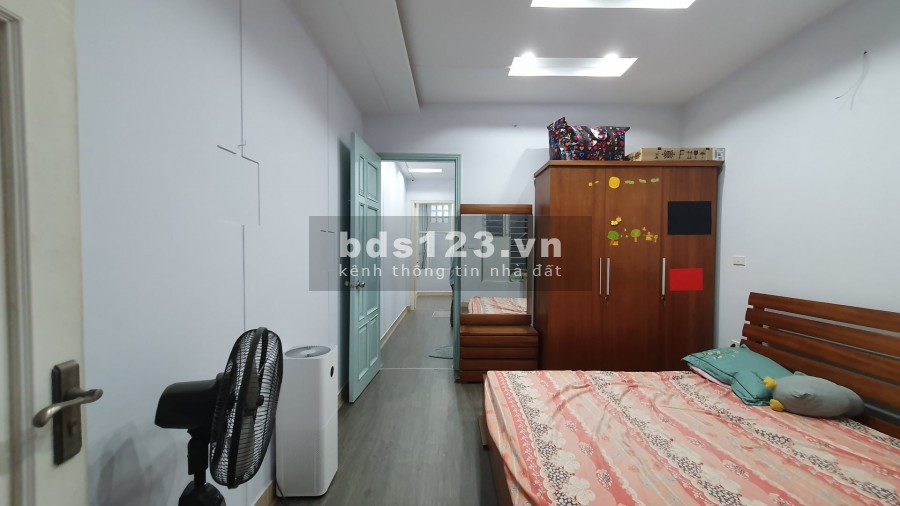 Phân lô Phùng Chí Kiên, ô tô ngõ thông, nhà đẹp dân cư văn minh, dt 45m2, 5 tầng, giá 5.45 tỷ
