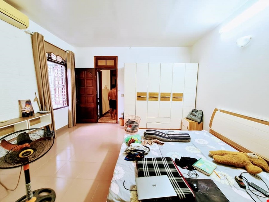 Phố Hai Bà Trưng, Lô Góc, Kinh Doanh, Ô Tô Tránh, dt 60m2, 4 tầng, giá 11.7 tỷ