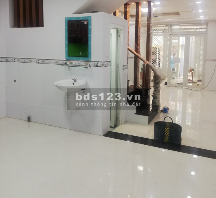 Bán Nhà Mới, Ở Ngay hẻm xe hơi Trần Bá Giao, phường 6, Gò Vấp dt 52m2 giá 4,1 tỷ TL