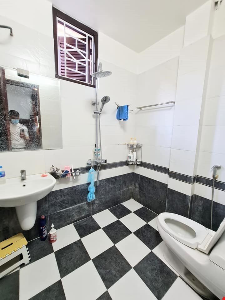 Phố Hai Bà Trưng, Lô Góc, Kinh Doanh, Ô Tô Tránh, dt 60m2, 4 tầng, giá 11.7 tỷ