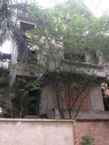 Bán biệt thự số 12 Đường Quảng An, View toàn cảnh Hồ Tây, diện tích 244m2, đúc 4 tầng