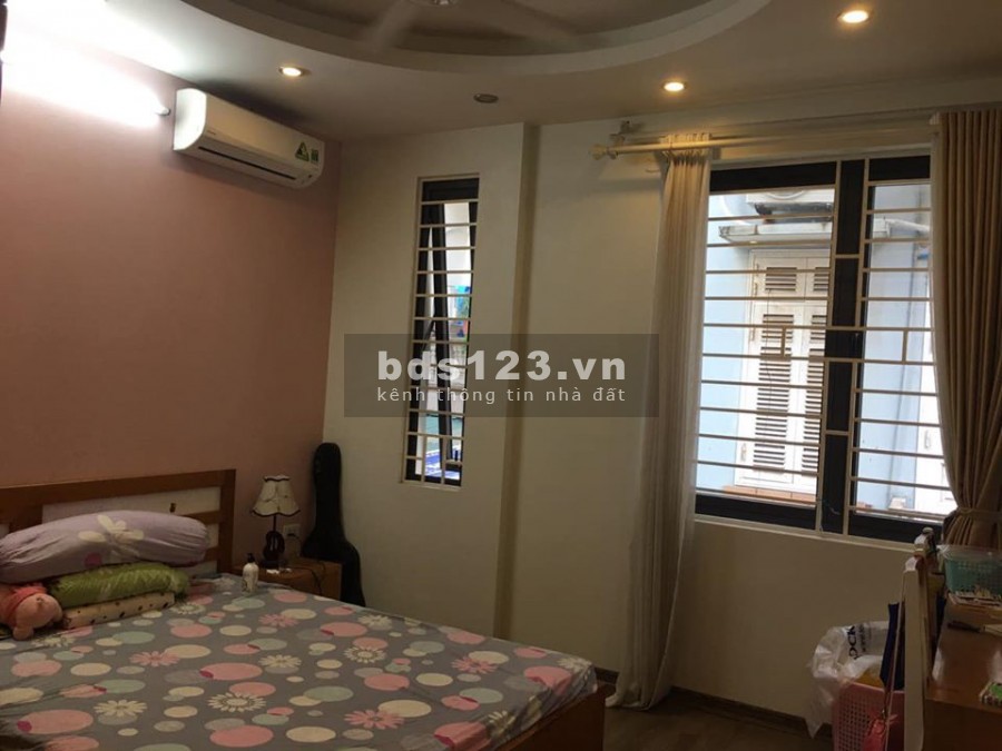 Bán nhà Lê Thanh Nghị, Quận Hai Bà Trưng cách phố 40m, dt 95m2, giá bán 7,9 tỷ
