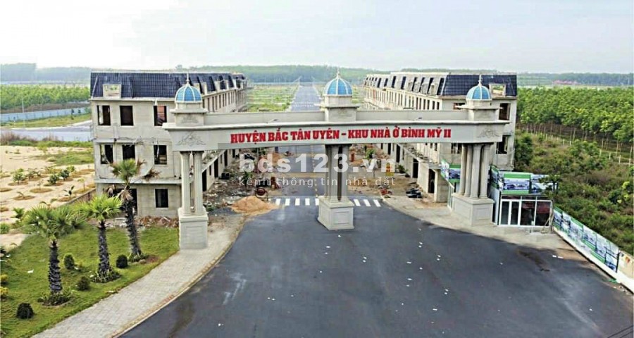Bán gấp đất khu nhà ở Bình Bình, Dt742 giá chỉ 600 triệu nhận đất, sổ sẵn