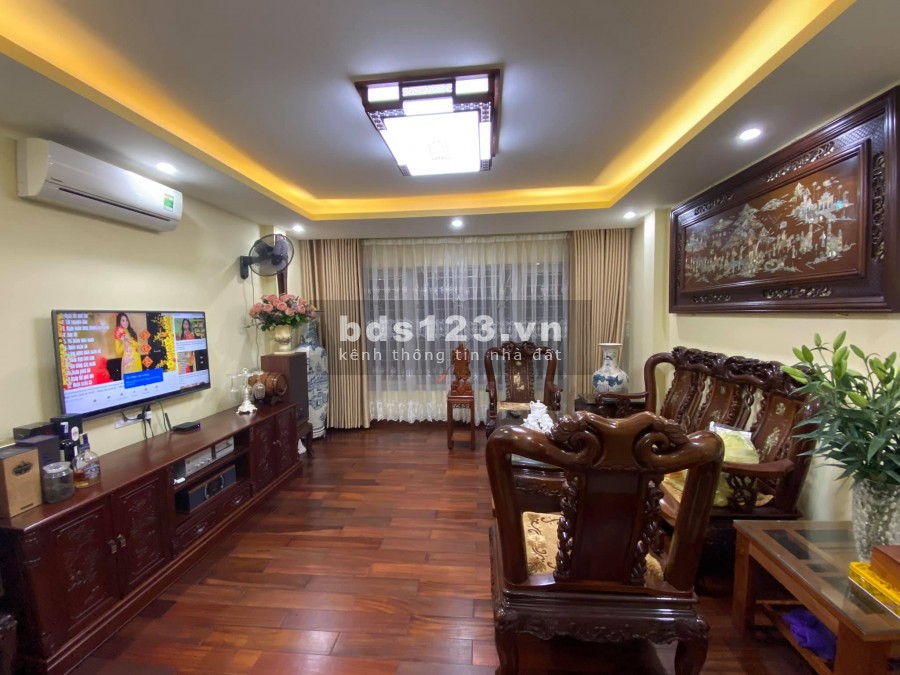 Bán Nhà Trong Làng Việt Kiều Châu Âu, Mỗ Lao, dt 56m², 4 tầng, mt 4.8m, giá 3 tỷ 65