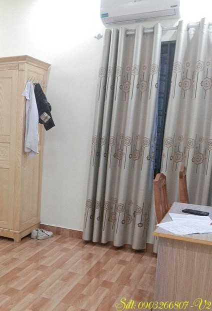 Bán nhà hẻm 590 Cách Mạng Tháng Tám, Quận 3 dt 44m2, 4 phòng ngủ
