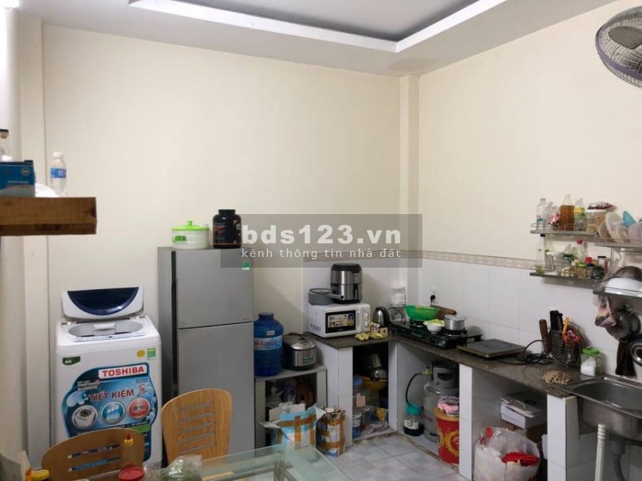 Bán nhà 3 tầng BTCT Đồng Đen Bàu Cát diện tích 41m2 giá mùa dịch chỉ nhỉnh 4tỷ