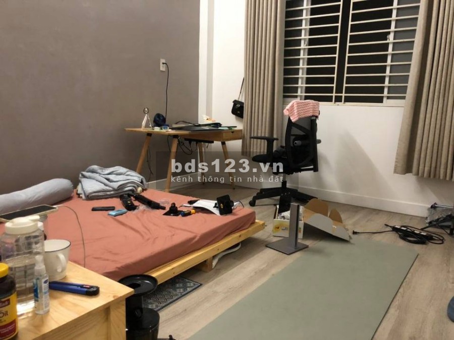 Bán nhà 3 tầng BTCT Đồng Đen Bàu Cát diện tích 41m2 giá mùa dịch chỉ nhỉnh 4tỷ