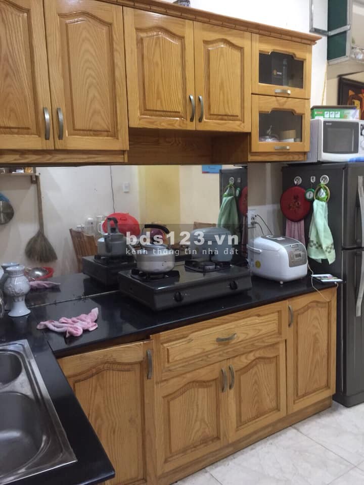 Bán nhà hẻm xe hơi Trần Văn Quang, Tân Bình, đang có doanh thu 20tr/tháng.