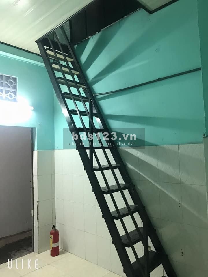 Chỉ Nhỉnh 4 tỷ có ngay 90m2 ngang 5 x 18 nhà Quận 7, Ngay trục đường chính Huỳnh Tấn Phát