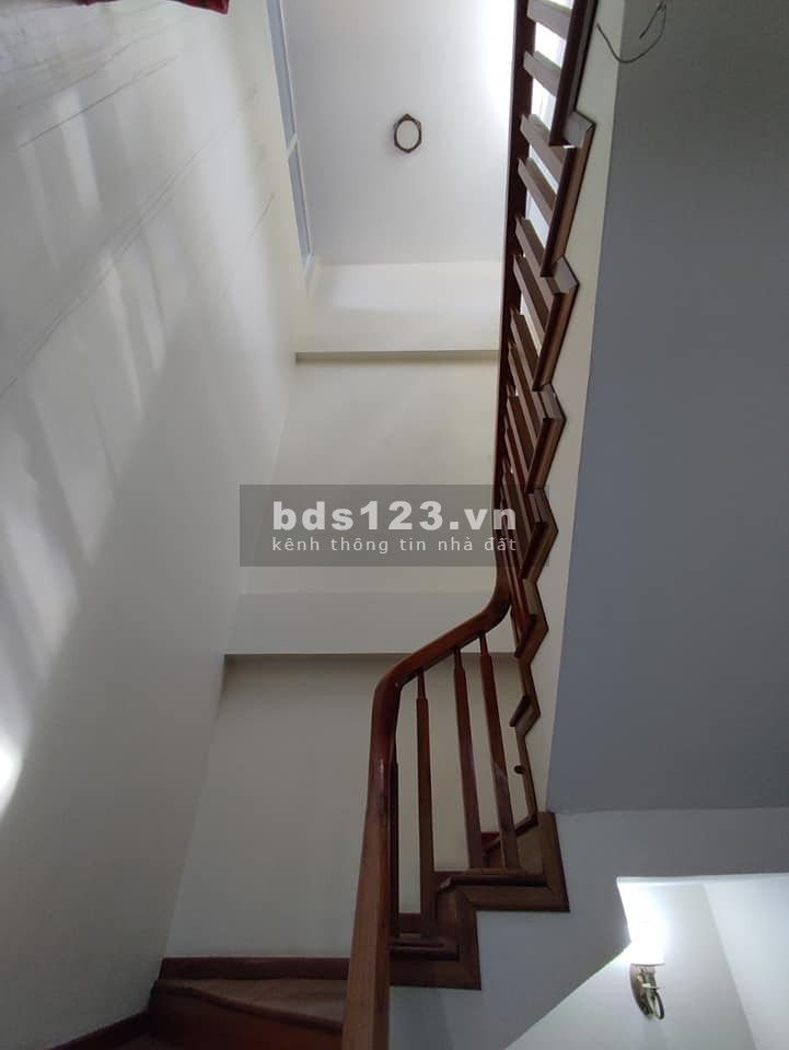 Bán nhà Quận Hà Đông, ngõ ô tô thoáng, diện tích 45m2, giá bán nhỉnh 3 tỷ