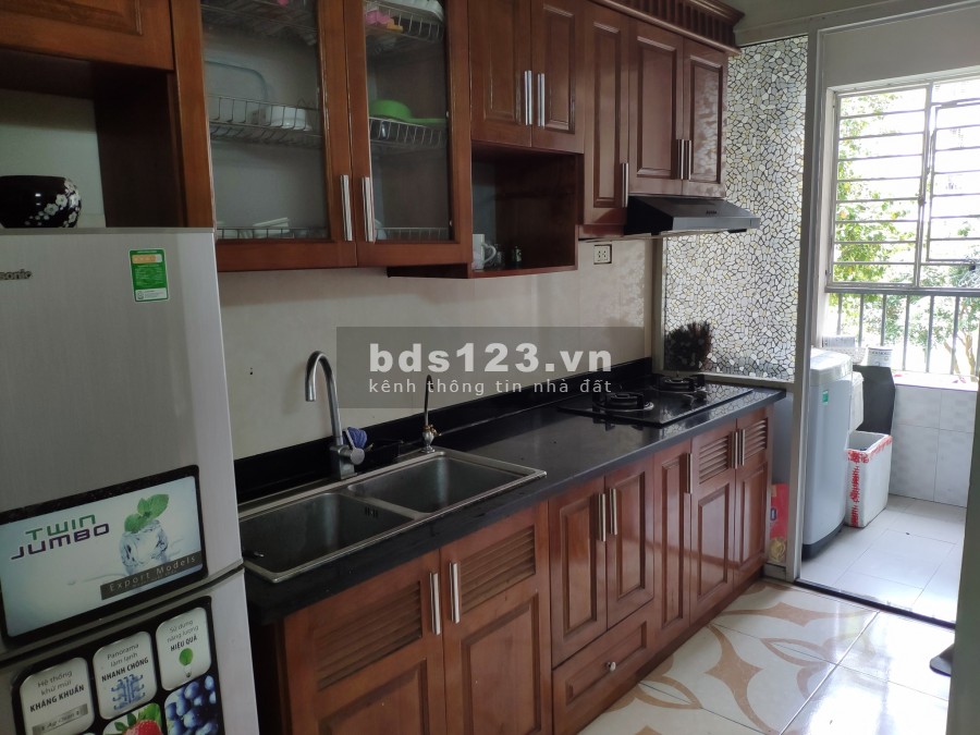 Cần tiền bán gấp căn hộ chung cư 2 ngủ, 2 vệ sinh chỉ 820 triệu KĐT Đặng Xá. 084.9501.009