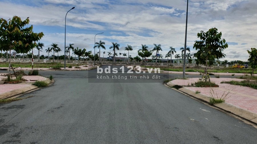 Đất nền Bình Dương. Thổ cư 100%. Sổ hồng riêng. Sang tên ngay trong ngày.