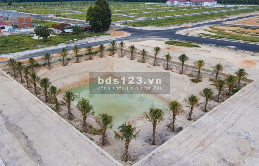 Chính chủ gửi bán gấp đất mặt tiền ngay trung tâm hành chính Bàu Bàng chỉ 880tr
