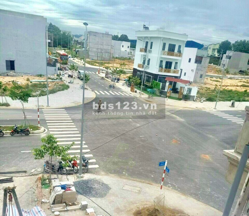 Cần Bán Lô Đất Nền 2 Mặt Tiền Giá Rẻ Tại Tân Uyên, tiện đầu tư, sinh lời cao