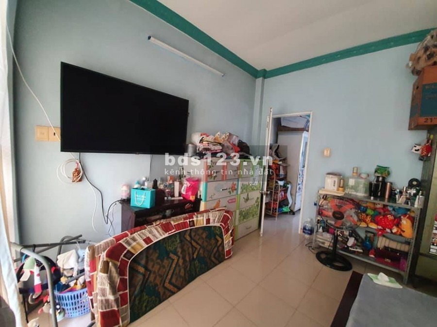 Nhà bán Quận Tân Phú dưới 5tỷ 1trệt 1lầu diện tích 47m2, 2p ngủ 2wc giá rẻ