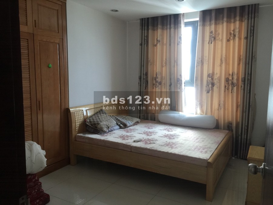 Cho thuê Chung cư Golden Land Nguyễn Trãi, 94m2, 2 phòng ngủ, full đồ, 11 triệu. LH 0377983070