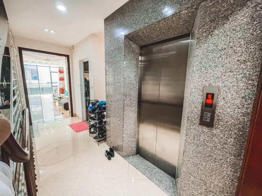 Cực đẹp mặt phố Lê Trọng Tấn Thanh Xuân dt 90m,7 tầng, thang máy, vỉa hè kinh doanh chỉ 35 tỷ