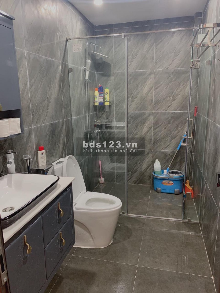 Ngõ thông Kinh doanh, Ô tô vòng quanh, 5 tầng x 36m2 Thái Thịnh, chỉ 5.75 tỷ