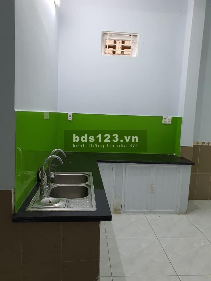 Nhà rộng 52m2, bán giá 4.7 tỷ hẻm xe hơi 7 chỗ, Quang Trung, Gò Vấp.