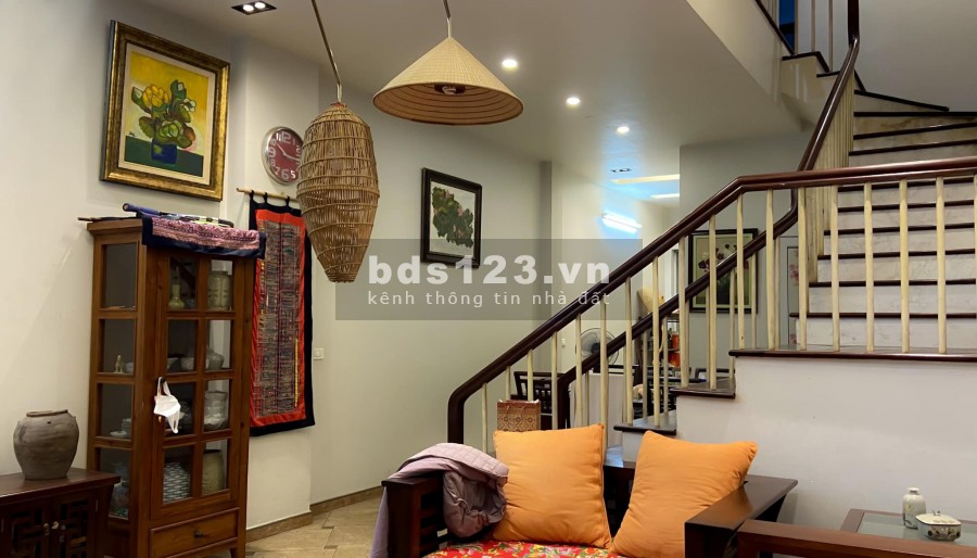 Bán nhà Kim Ngưu – Nhà đẹp, xây mới 5m ra ô tô dt 35m2 đúc kiên cố 4 tầng