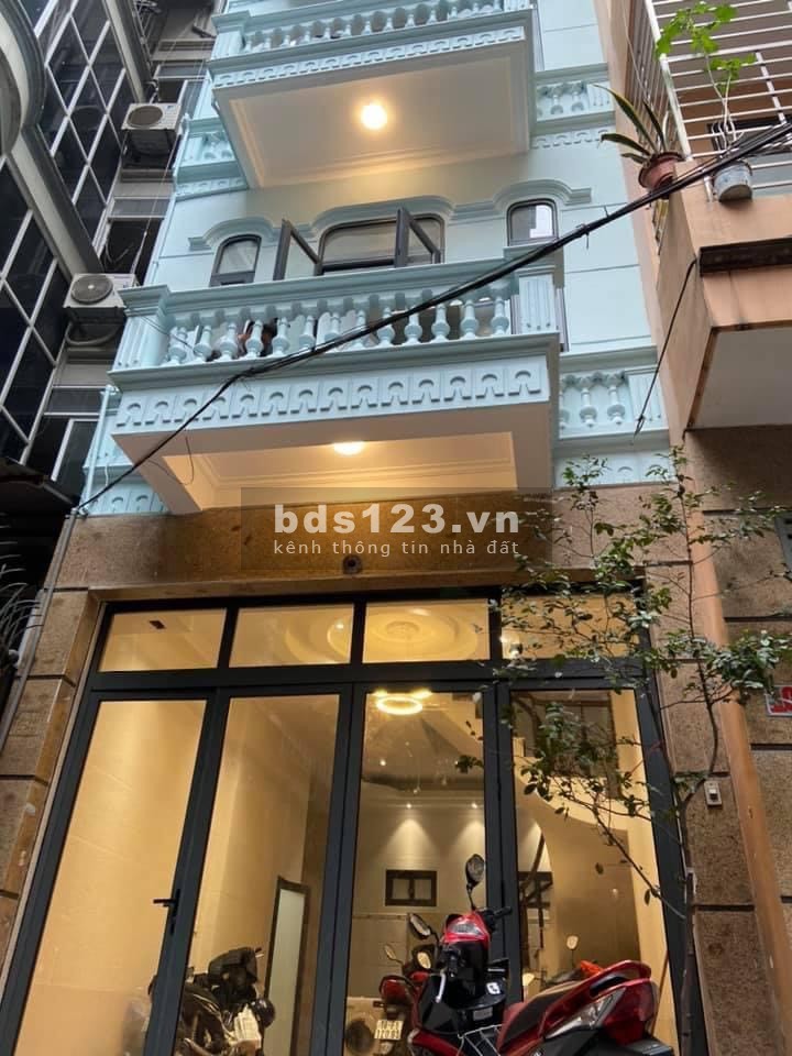 Cần bán nhà phố Lạc Trung nguyên căn có gara oto dt 52m2 4 Tầng giá 3 Tỉ Hơn