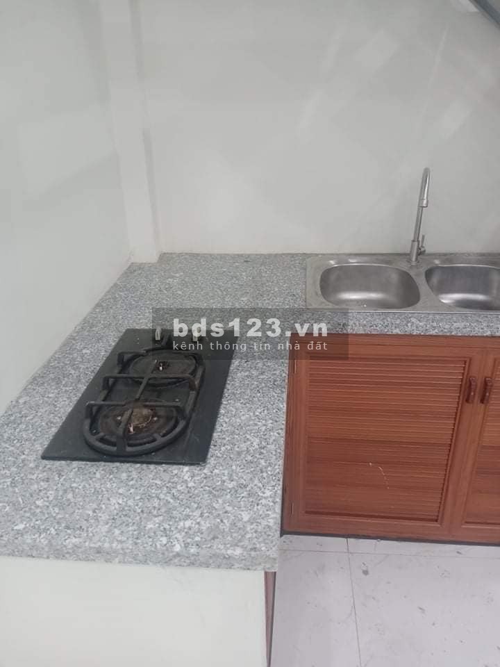 Nhà phố Trần Khát Chân diện tích 30m2 4 tầng mt 5.5m giá bán 1,95 tỷ