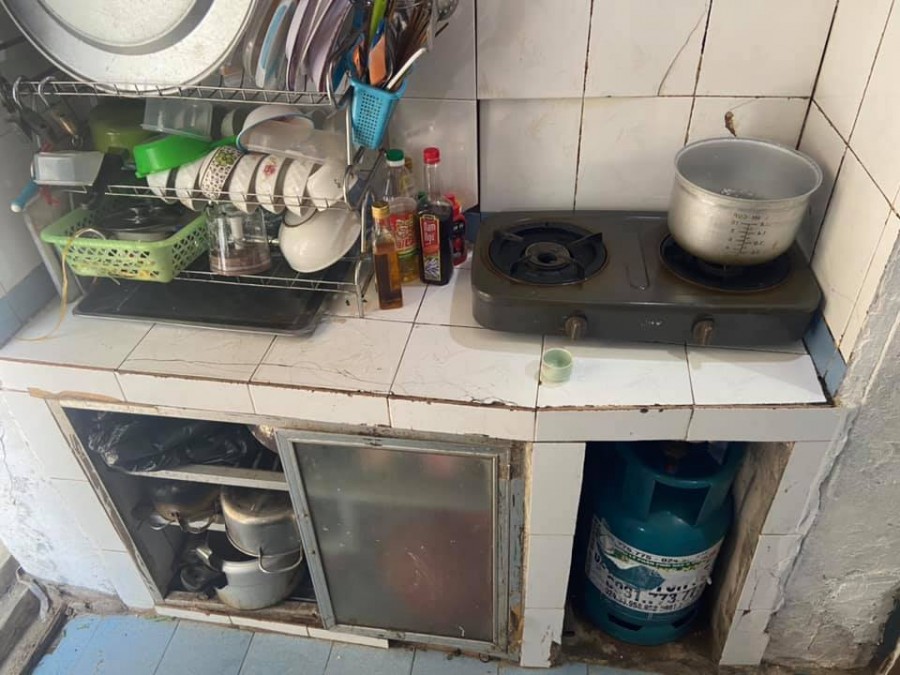 Bánh nhà nhỉnh 1 tỷ, Hạ Đình, Thanh Xuân, dt 31m2, 3 tầng đú, ô tô đỗ hồ sau lưng