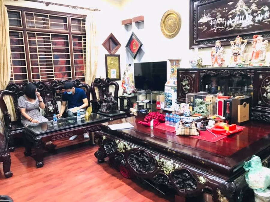 Chính chủ bán nhà phố Đào Tấn Quận Ba Đình, dt 45m2, ô tô tránh, giá 8.6 tỷ, sổ đỏ