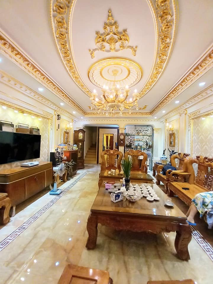 Bán biệt thự liền kế ở Lê Văn Lương 6 tầng, liên hệ 0939.286.833, diện tích 79m2