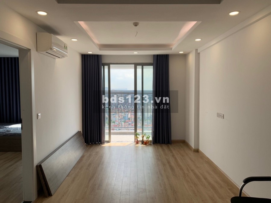 Cho thuê Chung cư Imperia Giải Phóng 2 ngủ, 70m2, đồ cơ bản thêm giường, 10 triệu. LH 0377983070