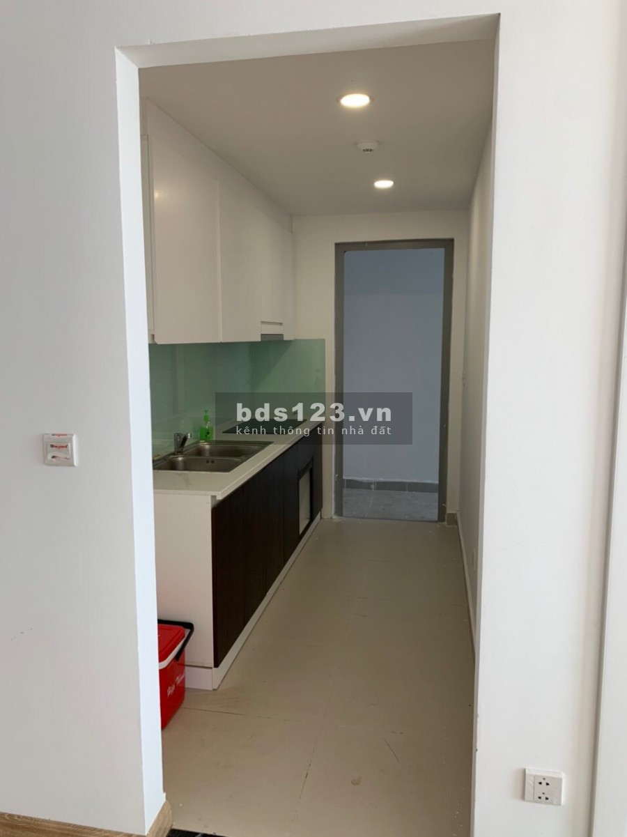 Cho thuê Chung cư Imperia Giải Phóng 2 ngủ, 70m2, đồ cơ bản thêm giường, 10 triệu. LH 0377983070