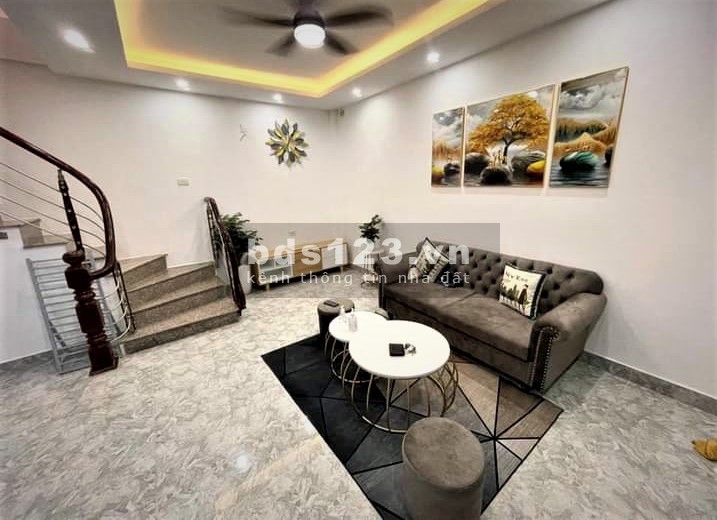 Bán nhà kinh doanh mặt ngõ thông Vũ Tông Phan, Thanh Xuân, 50mx5t ô tô, nhà đẹp, 5 tỷ 5.